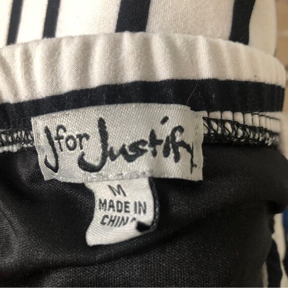 J For Justify Strapless Pockets Black and White Striped Wide Leg Romper Jumpsuit - Picture 8 of 10